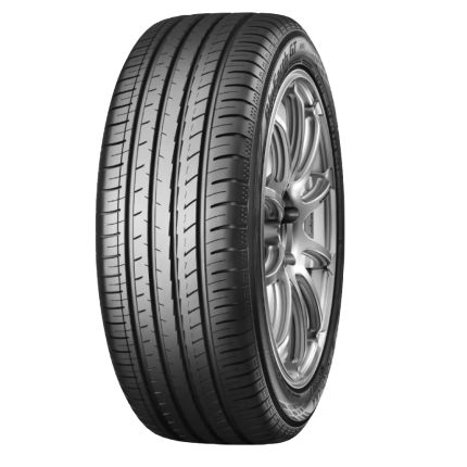 YOKOHAMA 215/55 R 17 98W XL BluEarth-GT AE51
